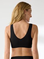 True Body Lift V-Neck Bra - Image 11