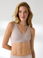 True Body Lift V-Neck Bra - Image 15