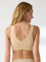 True Body Lift V-Neck Bra - Image 21