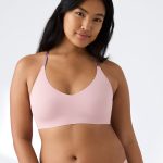 True Body Triangle Lace Racerback Bra