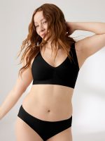 True Body Boost V-Neck Bra - Image 15