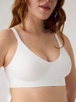 Soft Form V-Neck Adjustable Strap Bra - Image 12
